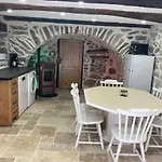 Entre Eaux Et Roches - Dans Maison Ardechoise De Caractere Beaumont (Ardeche)