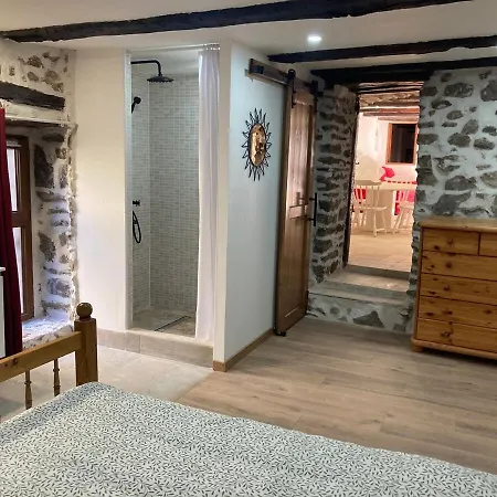 Entre Eaux Et Roches - Dans Maison Ardechoise De Caractere 아파트 Beaumont (Ardeche)