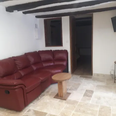 Entre Eaux Et Roches - Dans Maison Ardechoise De Caractere * Beaumont (Ardeche)